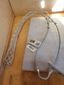 Hubbell Wiring Device-Kellems 02201018 Cable Support Grip,Closed Mesh,1610 Lb. - Picture 1 of 8