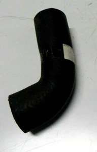 TOP RADIATOR HOSE COMPATIBLE WITH FORD TRACTORS ( SEE LISTING ) - Picture 1 of 1