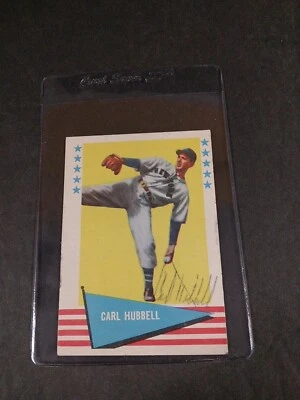 Tarjeta de béisbol firmada por Fleer Carl Hubbell 1961 Gigantes Salón de la fama Lanzador Certificado de autenticidad JSA # Foto 1 de 3
