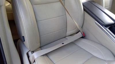 Used Front Right Seat Belt Front fits: 2014 Mercedes-benz Mercedes ml-class 166 Foto 1 de 4