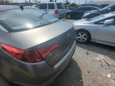 2011-2013 Kia Optima Rear Bumper Assembly Oem GMEPR - Image 1 of 4