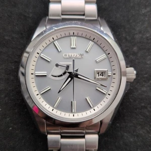 CITIZEN The citizen Watches AQ1030-57A Stainless Steel Eco-Drive USED JAPAN - Picture 1 of 12