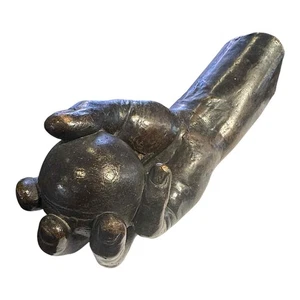 W G GRACE LIFE SIZE BRONZE CLAD CAST OF W G GRACES’s HAND HOLDING CRICKET BALL - Picture 1 of 6