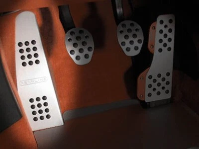 Rennline Porsche Silver Dead Pedal Rubber Grip PN: P59 Fits 996 986 997 987 Caym - Image 1 of 3