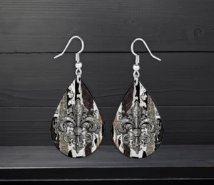 Western Fleur De Lis Teardrop Earrings - Picture 1 of 5