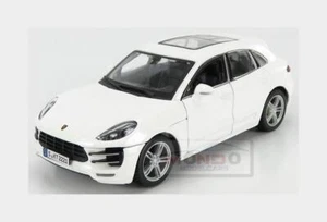 1:24 Burago Porsche Macan 2013 White BU21077W Modellino - Foto 1 di 2
