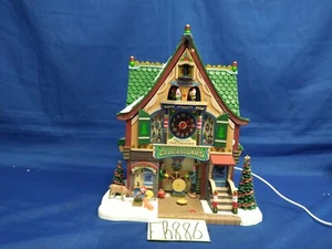 Lemax Village Collection Friendly Forest Clockworks #15734 Tal cual EB886 - Imagen 1 de 4