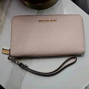 Michael Kors Large Pebbled Leather Smartphone Wristlet, New Tag Wallet Soft Pink - Picture 1 of 8