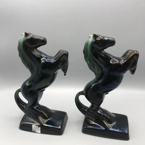 Pair of Vintage Blue Mountains Pottery Horse Book Ends Figurine Collectible - Picture 1 of 7