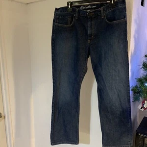 Mens Eddie Bauer Straight Fit Blue Jeans sz 36 X 32 - Picture 1 of 11