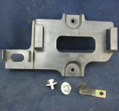 Interruptor magnético soporte caja de conexiones Kawasaki ZG1000 Concours 2001 1986 - 2006  Foto 1 de 2