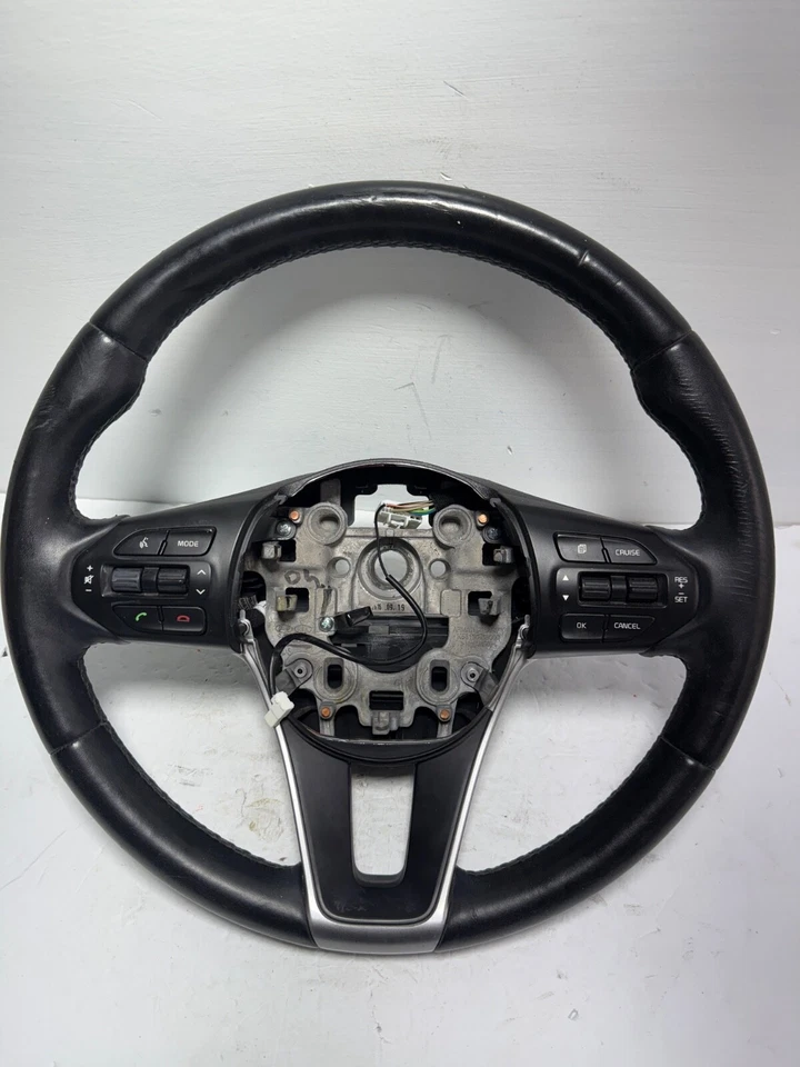 For 2016-2017 Kia Sorento Steering Wheel W/ Cruise Control Switch OEM — 第 1/4 张图片