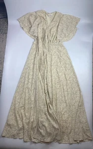 Maxi vestido envolvente floral crema M Arbor para mujer - Imagen 1 de 3