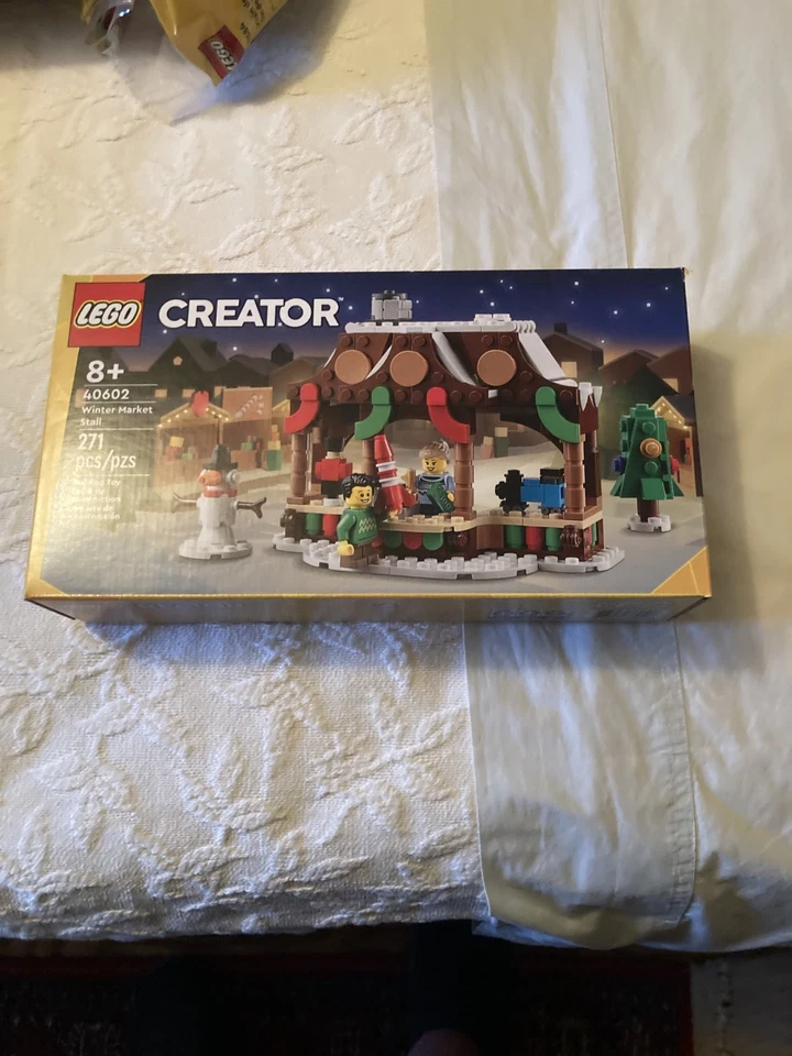 Lego 40602 Winter Market Stall 271pcs Limited Edition Winter Seasonal Snowman