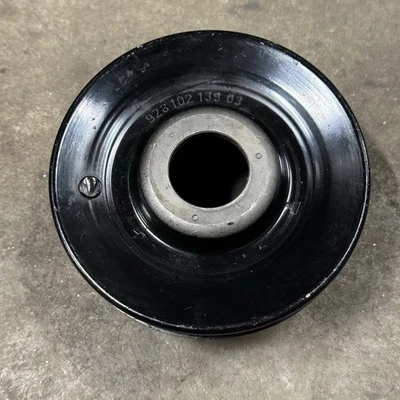 1983-1986 Porsche 928 шкив коленчатого вала ремень 928 102 139 03 - Изображение 1 из 4