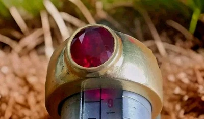 Bague Jonc chevalière Homme Or 18k poinçon tète d aigle  15 G certi Rubis T.54 - Photo 1/4