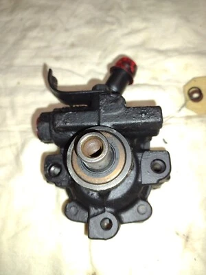 1998 CONCORDE and INTREPID 3.2 POWER STEERING PUMP - Image 1 of 4