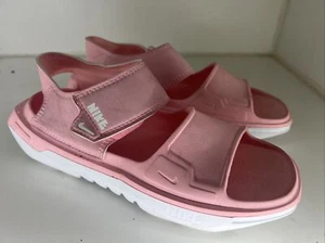 Nike Sandals Playscape GS Artic Punch Pink White 5 Hook & Loop Strap - Picture 1 of 5