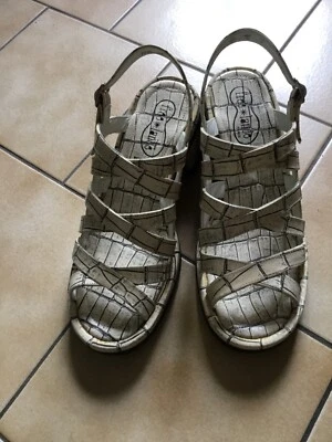 Sandales cuir FREE LANCE pointure 36,5 en très bon état. - Photo 1/4