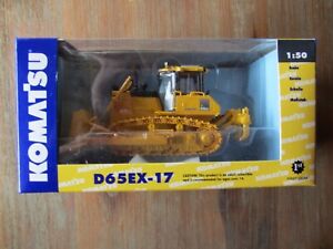 Komatsu 1:50 D65EX-17 Bulldozer in OVP