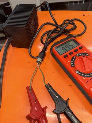 Commodore 64 Power Supply Part No. 251053 - 02  Tested Four Pin Works As Shown - Image 1 of 4