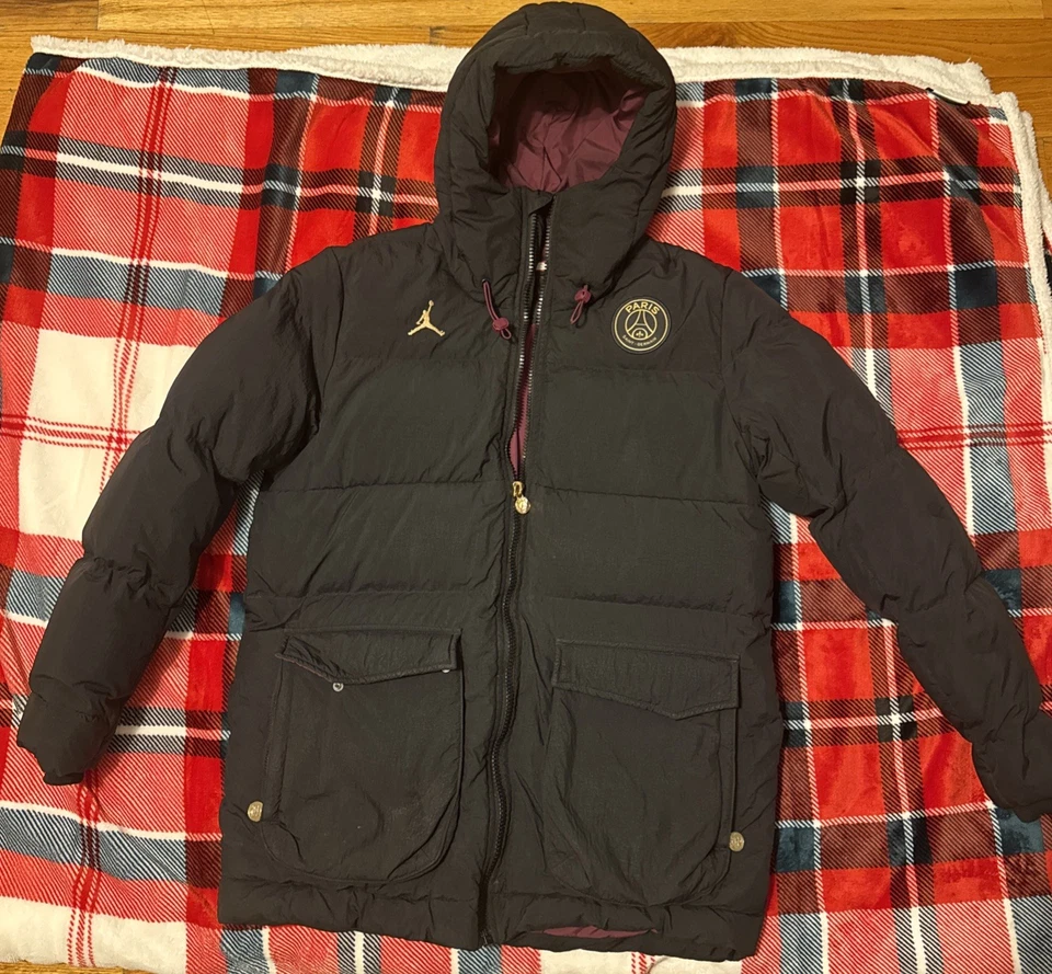 Chaqueta Parka Air Jordan x PSG Paris St Germain Para Hombre Mediana Negra Puffer RARA Foto 1 de 4