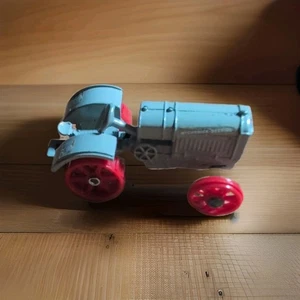 Ertl Diecast Toy McCormick Deering Tractor 1:64 scale 1970s Toy - Picture 1 of 5