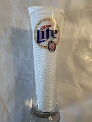 NFL Tampa Bay Buccaneers Miller Lite 20 OZ Vaso de cerveza de 8,5” de alto. Foto 1 de 3