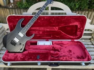 Ibanez RG652AHBF with hard case - Picture 1 of 8