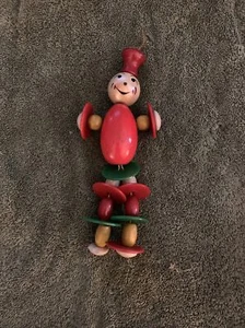 Vintage Tom Tinker Wooden Bead Doll Solider Bead Doll Crib Toy - Picture 1 of 14