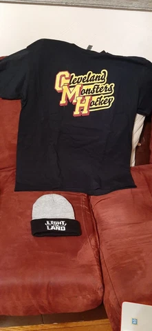 MICHAEL STANLEY XL T-SHIRT and Special Edition Cleveland Monsters Hockey Hat Cover