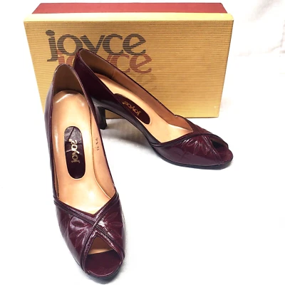Sapatos femininos Joyce Heels Pumps vintage tamanho 9,5 N marrom vinho peep toe slip on couro - Imagem 1 de 4