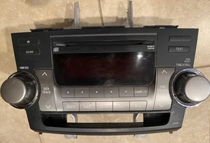 08 09 10 11 12 TOYOTA Highlander OEM Radio Aux MP3 WMA CD Player Stereo A518AW - Picture 1 of 4