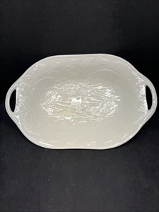 Cuenco de plato oblongo con mango de 9 1/2" Wedgwood Strawberry & Vine Etruria Inglaterra - Imagen 1 de 9