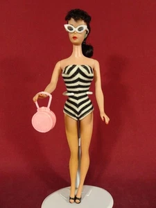 DE COLECCIÓN #4 COLA DE CABALLO BARBIE con OSS ZAPATOS GAFAS DE SOL CUERVO PELO NEGRO JAPÓN - Imagen 1 de 16