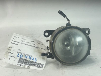 Luz antiniebla de esquina/estacionamiento compatible con 12-21 NV 3500 2072963 Foto 1 de 4