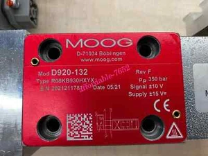NEW Moog D920-132 servo Valve FedEx or DHL - Picture 1 of 2