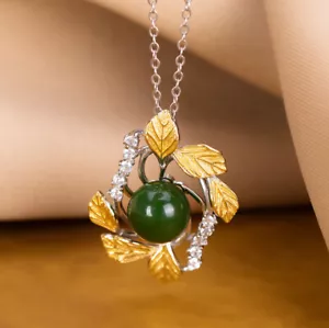 I02 Anhänger mit Kette Blätterkranz vergoldete Blätter grüner Jaspis Silber 925 - Bild 1 von 3