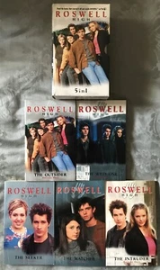 Lot of 5 Roswell High Novels 1-5 * Boxed Set * Melinda Metz * PB - Imagen 1 de 2