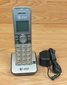 AT&T (CL80101) CL82201 Single-Line Cordless Expansion Handset Bundle **READ** - Picture 1 of 11