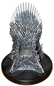 Dark Horse Deluxe Game of Thrones: 4" Iron Throne Mini Replica - Picture 1 of 6