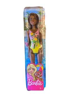 Mattel Barbie geblümter Badeanzug dunkle Haare und Haut - Bild 1 von 1