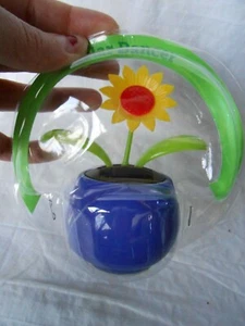 NEW CUTE Solar Powered Dancing Dancer Yellow Sunflower in Blue Pot Bobble Toy! - Picture 1 of 2