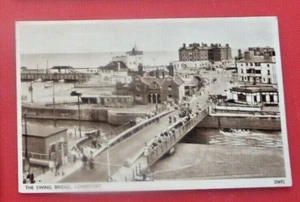 Postcard Lowestoft The Swing Bridge 1956 - Picture 1 of 2
