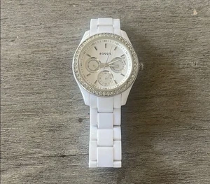 Fossil Stella White & Silver Ceramic Watch with White Face & Quartz Crystals - Picture 1 of 6