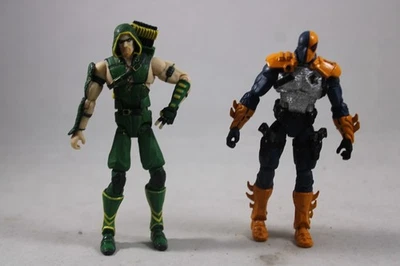 DC Direct Collectibles Green Arrow vs DEATHSTROKE 2013 Injustice Universe Batman Foto 1 de 4