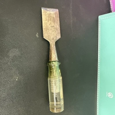 Vintage Fuller Chisel green / clear Handle - Image 1 of 4