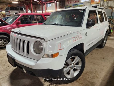 Transmisión manual 2,4 L 4x4 4x4 compatible con Jeep Patriot 1272127 2011 Foto 1 de 4