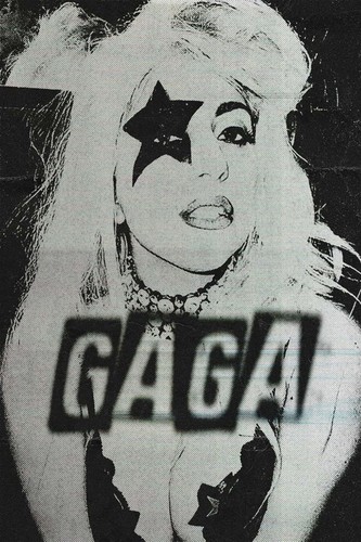 LADY GAGA OFFICIAL 2014 THE ARTPOP BALL / ARTRAVE WORLD TOUR BOOK