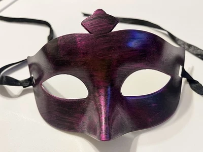 Masquerade Mask  Antique Metallic Goth Purple Plastic Halloween Costume New - Image 1 of 2